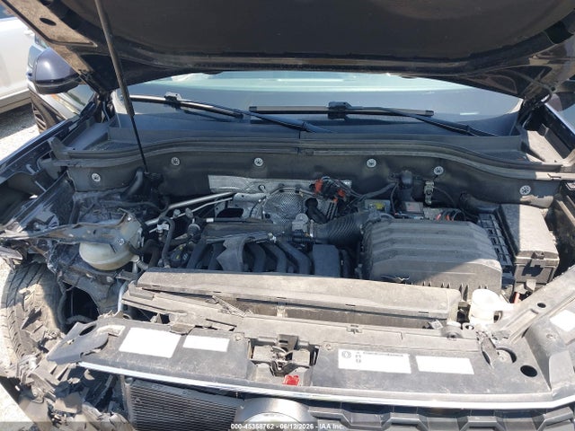 Продаж на аукціоні авто 2018 Volkswagen Atlas 3.6l V6 Sel Premium, vin: 1V2NR2CA2JC555610, номер лоту: 45358762