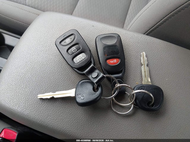 Hyundai ELANTRA SE 2020 5NPD74LF1LH612123 Image 11