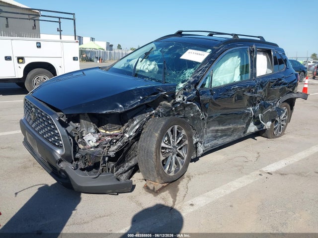 Toyota Corolla Cross Xle 2023 7MUDAABG6PV062787 Image 2