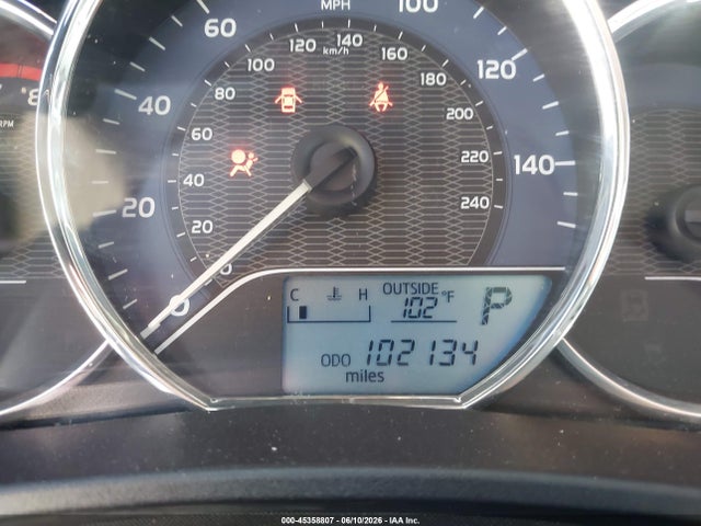5YFBURHE4FP295619 Toyota COROLLA LE