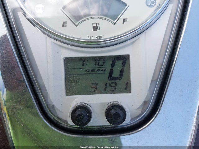 2015 Suzuki Vl800 მანქანა იყიდება აუქციონზე, vin: JS1VS55A5F2100875, აუქციონის ნომერი: 45358853