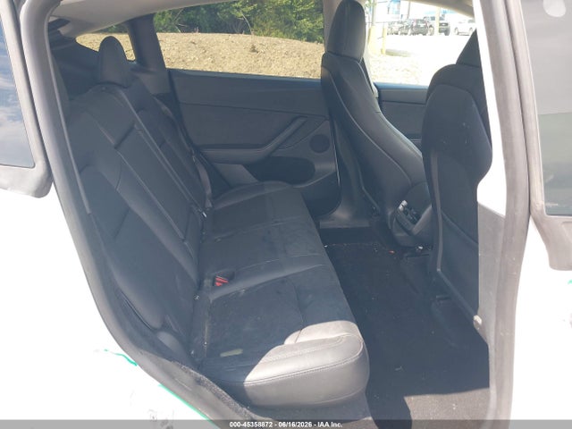 Tesla Model Y Rwd 2023 7SAYGDED7PF956382 Image 8