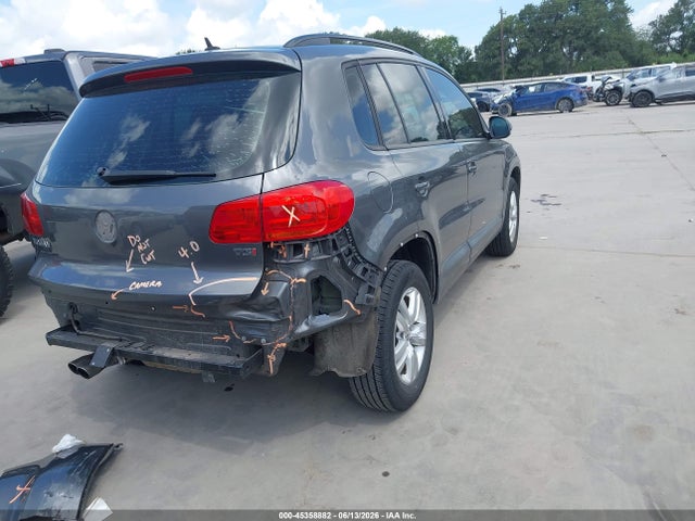 2016 Volkswagen Tiguan S მანქანა იყიდება აუქციონზე, vin: WVGAV7AX0GW608341, აუქციონის ნომერი: 45358882