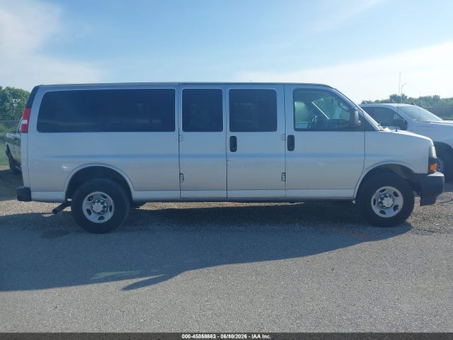 Chevrolet Express 3500 Ls 2019 1GAZGNFG2K1324951 Image 13