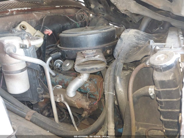 1985 Chevrolet C10 მანქანა იყიდება აუქციონზე, vin: 1GCEC14F6FJ183165, აუქციონის ნომერი: 45358886