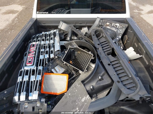 45358896 :رقم المزاد ، 1GT4URE77SF221160 vin ، 2025 Gmc Sierra 2500hd 4wd  Standard Bed Denali مزاد بيع