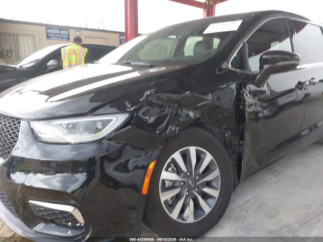 Продажа на аукционе авто 2025 Chrysler Pacifica Hybrid Select, vin: 2C4RC1S77SR576126, номер лота: 45358899