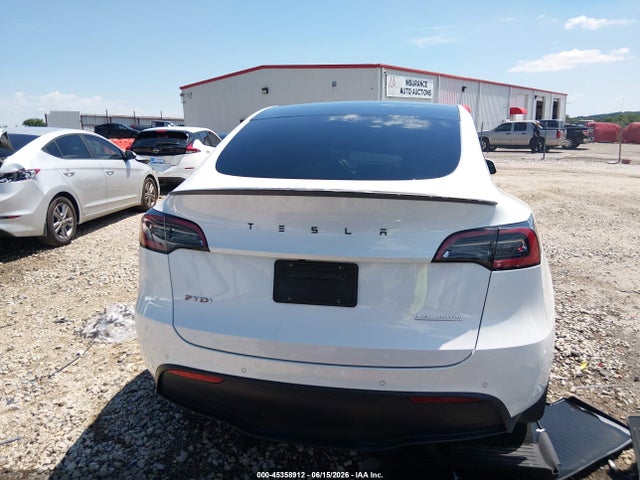 Продажа на аукционе авто 2022 Tesla Model Y Performance Dual Motor All-wheel Drive, vin: 7SAYGDEF7NF326490, номер лота: 45358912