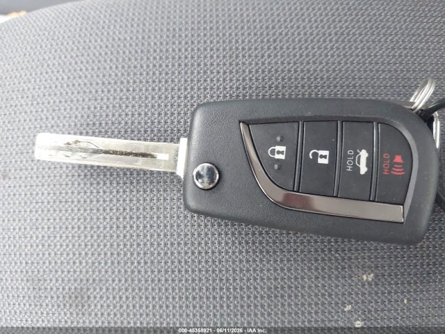 2026 Toyota Corolla Le მანქანა იყიდება აუქციონზე, vin: 5YFB4MDE2TP448633, აუქციონის ნომერი: 45358921