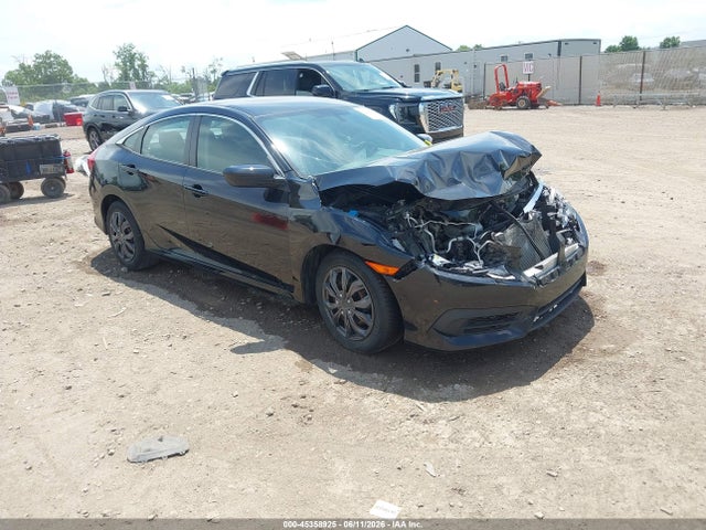 Auction sale of the 2017 Honda Civic Lx, vin: 19XFC2F56HE010938, lot number: 45358925