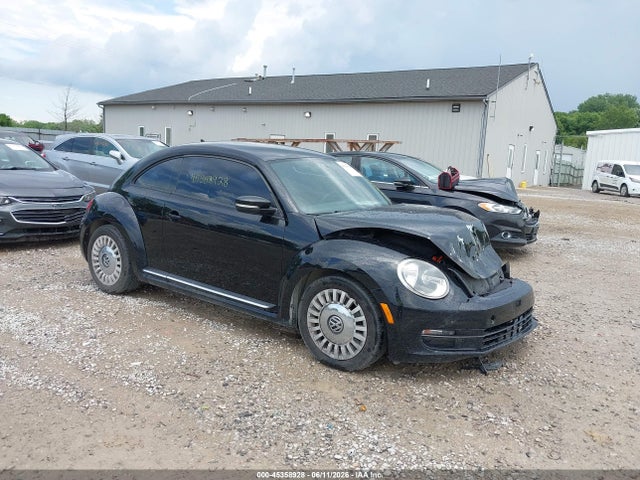 Продаж на аукціоні авто 2014 Volkswagen Beetle 2.5l, vin: 3VWJP7AT7EM614417, номер лоту: 45358928