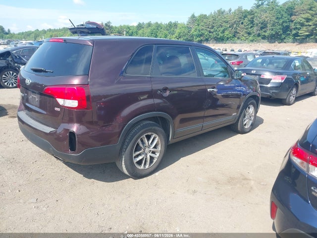KIA SORENTO LX 2014 5XYKTCA69EG429434 Image 4