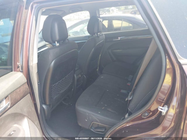 KIA SORENTO LX 2014 5XYKTCA69EG429434 Image 8