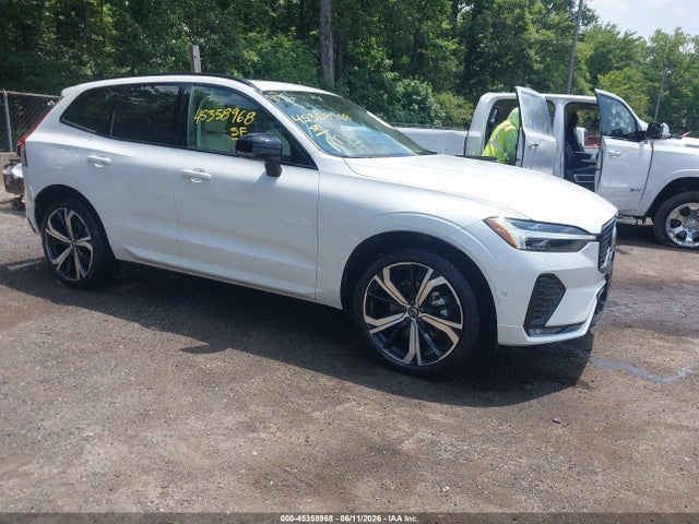 2025 Volvo Xc60 B5 Ultra მანქანა იყიდება აუქციონზე, vin: YV4M12RM8S1082229, აუქციონის ნომერი: 45358968