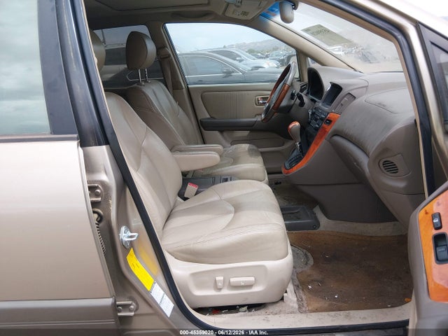 45359020 :رقم المزاد ، JTJHF10U320251718 vin ، 2002 Lexus Rx 300 مزاد بيع