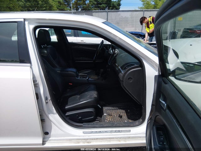 Продаж на аукціоні авто 2012 Chrysler 300c Awd, vin: 2C3CCAKT0CH147716, номер лоту: 45359024
