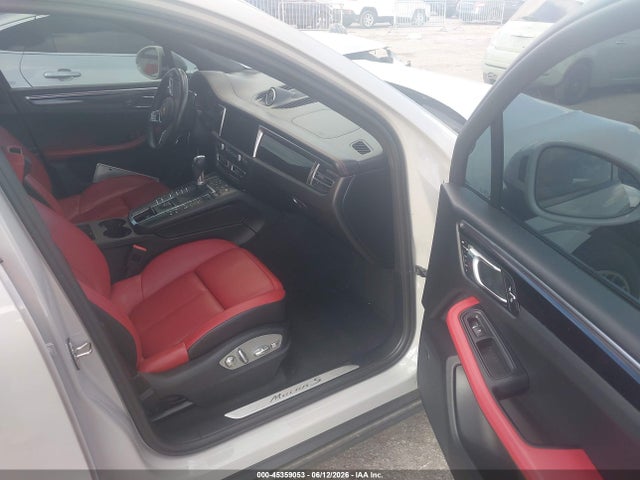 2021 Porsche Macan S მანქანა იყიდება აუქციონზე, vin: WP1AB2A5XMLB38233, აუქციონის ნომერი: 45359053