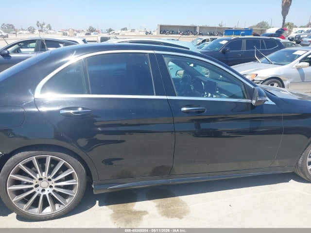 55SWF4JB1GU121873 Mercedes-Benz C 300 Sport