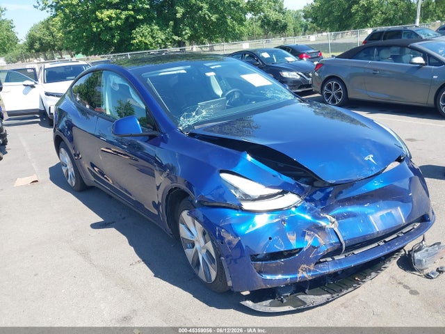 Tesla Model Y Long Range Dual Motor All-wheel Drive 2021 5YJYGDEEXMF063852 zdjęcie główne