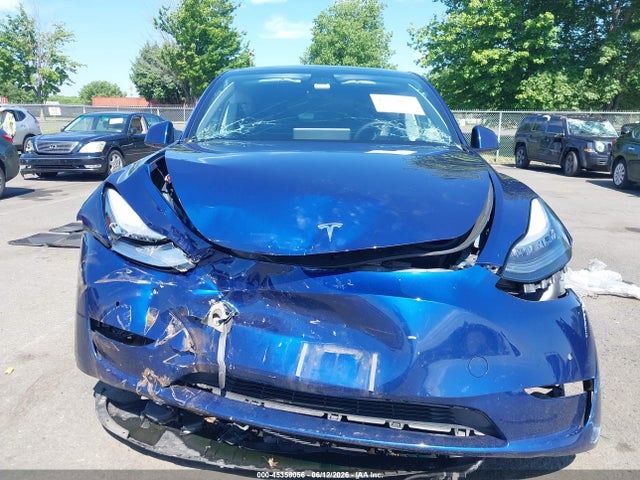2021 Tesla Model Y Long Range Dual Motor All-wheel Drive მანქანა იყიდება აუქციონზე, vin: 5YJYGDEEXMF063852, აუქციონის ნომერი: 45359056