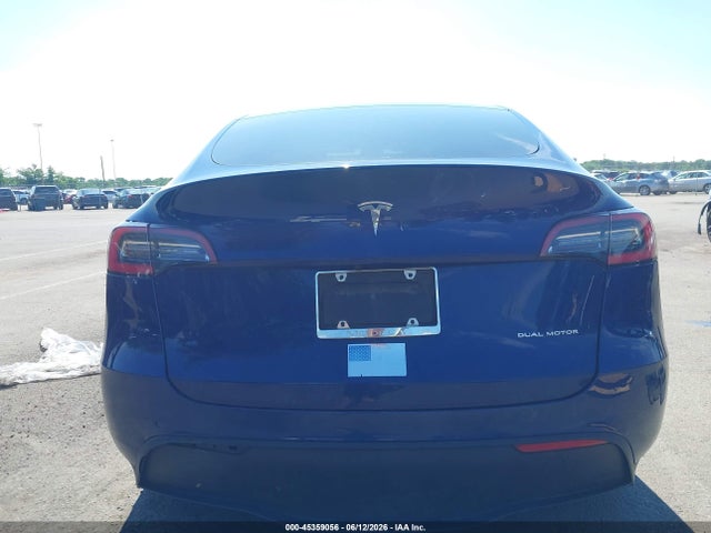 2021 Tesla Model Y Long Range Dual Motor All-wheel Drive მანქანა იყიდება აუქციონზე, vin: 5YJYGDEEXMF063852, აუქციონის ნომერი: 45359056