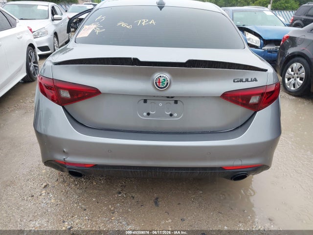Продаж на аукціоні авто 2020 Alfa Romeo Giulia Rwd, vin: ZARFAMAN8L7634070, номер лоту: 45359076