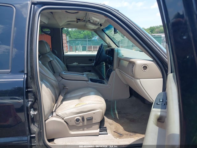 Продажа на аукционе авто 2005 Chevrolet Avalanche 1500 Lt, vin: 3GNEC12Z85G237232, номер лота: 45359081