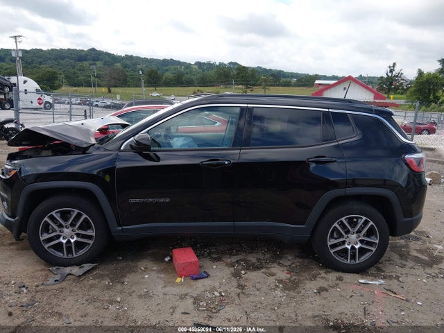 Jeep Compass Latitude Fwd 2018 3C4NJCBB7JT487138 Image 14