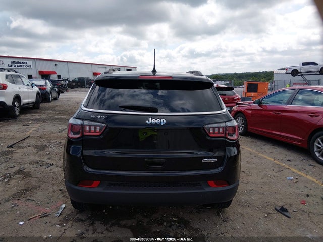 Jeep Compass Latitude Fwd 2018 3C4NJCBB7JT487138 Image 16