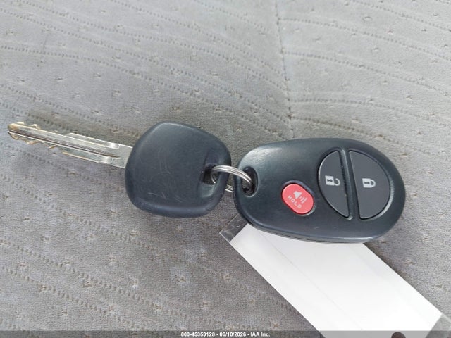 Продажа на аукционе авто 2017 Toyota Sienna Le 8 Passenger, vin: 5TDKZ3DCXHS888172, номер лота: 45359128