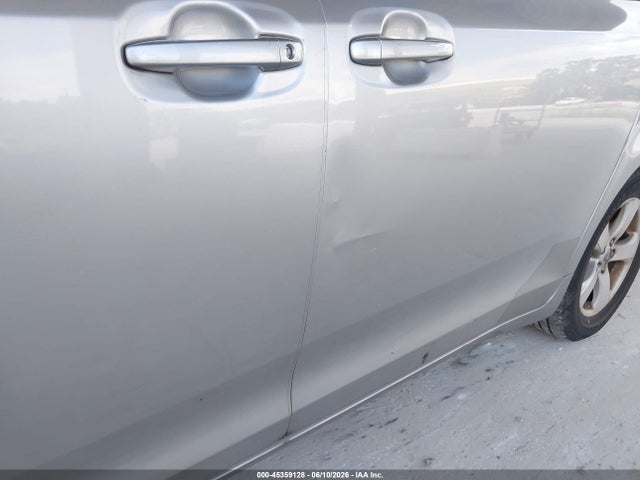 Продажа на аукционе авто 2017 Toyota Sienna Le 8 Passenger, vin: 5TDKZ3DCXHS888172, номер лота: 45359128