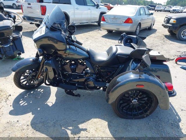 Harley-Davidson FLHTCUTG 2025 1HD1MAF13SB855165 Image 13