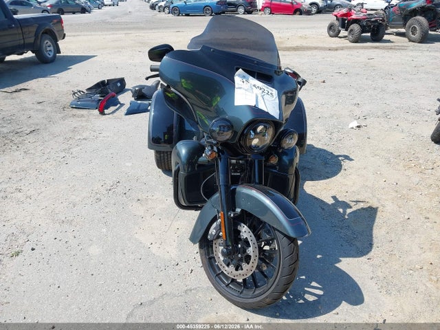 Harley-Davidson FLHTCUTG 2025 1HD1MAF13SB855165 Image 5