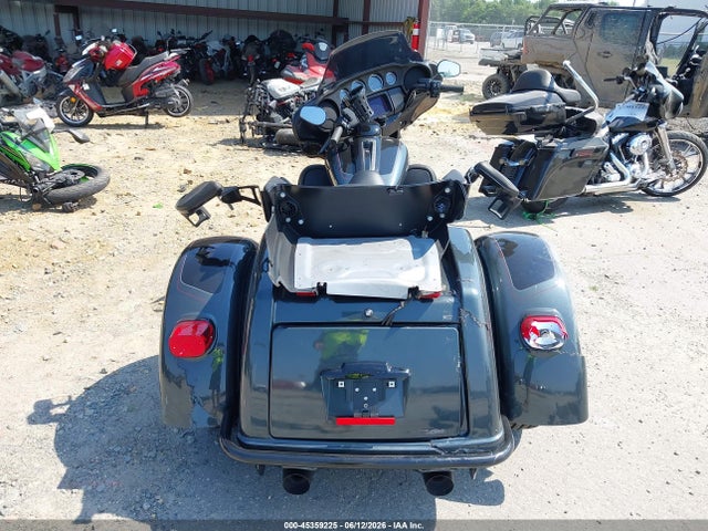 Harley-Davidson FLHTCUTG 2025 1HD1MAF13SB855165 Image 6