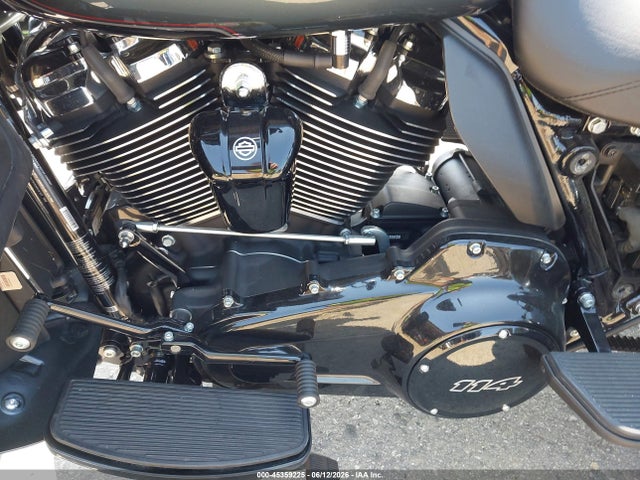 Harley-Davidson FLHTCUTG 2025 1HD1MAF13SB855165 Image 9