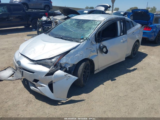 JTDKARFU9G3514457 Toyota Prius Three Touring