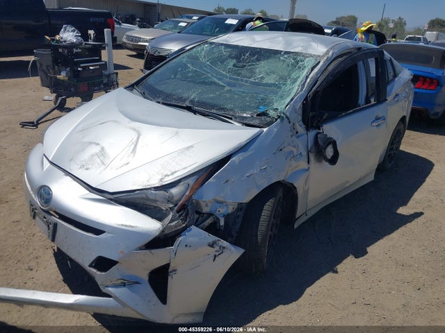 JTDKARFU9G3514457 Toyota Prius Three Touring