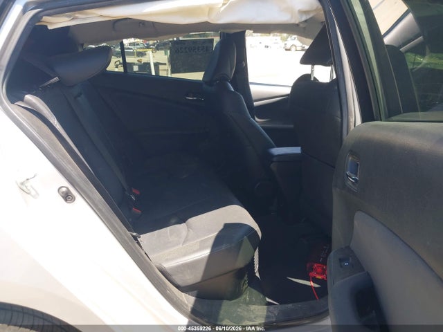 JTDKARFU9G3514457 Toyota Prius Three Touring