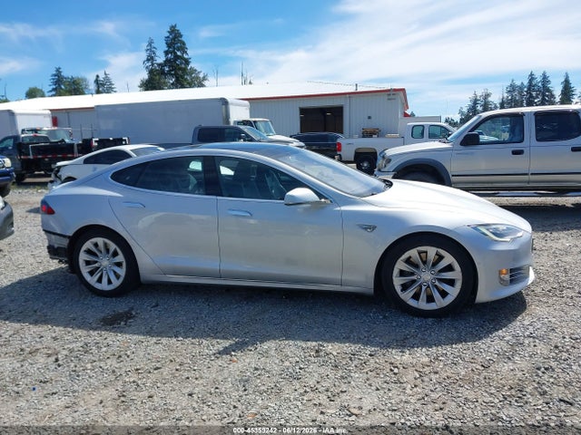 2016 Tesla Model S 60d/70d/75d/85d/90d მანქანა იყიდება აუქციონზე, vin: 5YJSA1E22GF157725, აუქციონის ნომერი: 45359242