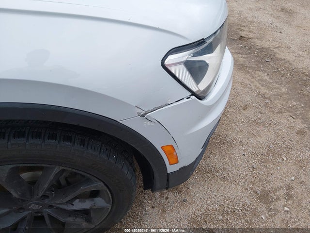 2018 Volkswagen Tiguan 2.0t Se/2.0t Sel მანქანა იყიდება აუქციონზე, vin: 3VV3B7AX3JM188007, აუქციონის ნომერი: 45359247