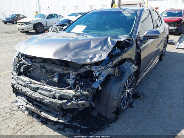 Toyota CAMRY SE 2018 4T1B11HK9JU130155 Image 6