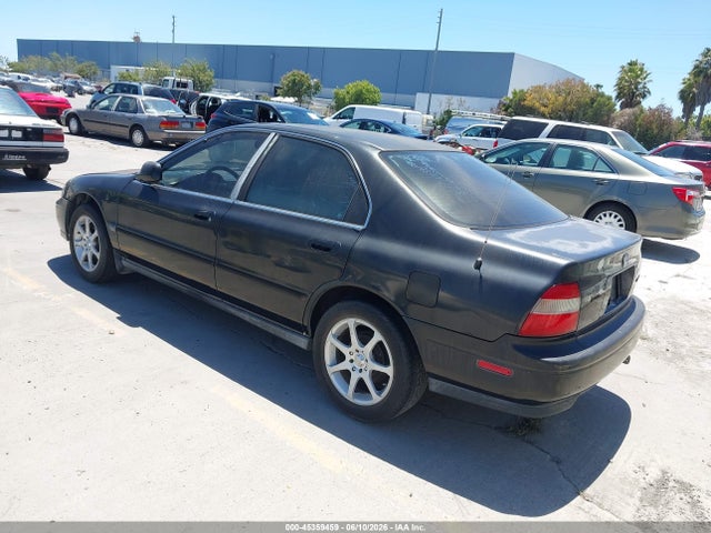 1994 Honda Accord Lx/ex მანქანა იყიდება აუქციონზე, vin: 1HGCD563XRA096129, აუქციონის ნომერი: 45359459