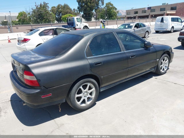 1994 Honda Accord Lx/ex მანქანა იყიდება აუქციონზე, vin: 1HGCD563XRA096129, აუქციონის ნომერი: 45359459