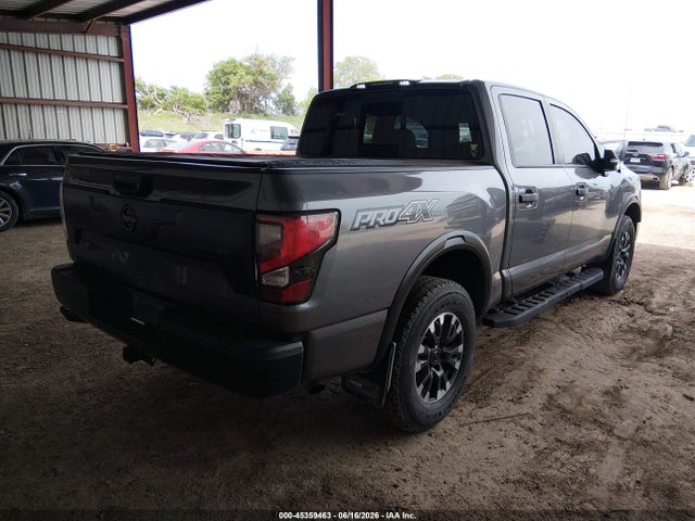 1N6AA1ED8MN511240 Nissan Titan Pro-4x 4x4