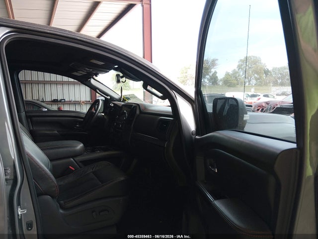 1N6AA1ED8MN511240 Nissan Titan Pro-4x 4x4