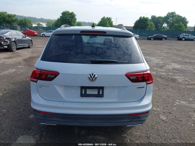 3VV2B7AX3KM004083 Volkswagen Tiguan 2.0t Se/2.0t Sel/2.0t Sel R-line/2.0t Sel R-line Black