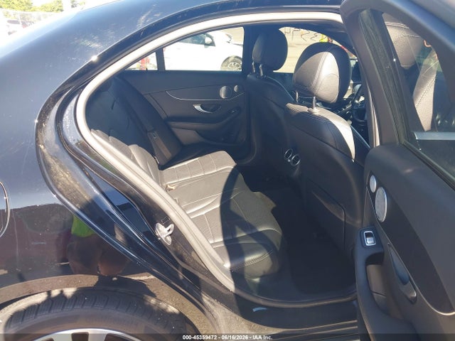 Aukcja sprzedaży 2021 Mercedes-benz C 300 4matic, vin: W1KWF8EB3MR652569, numer aukcji: 45359472