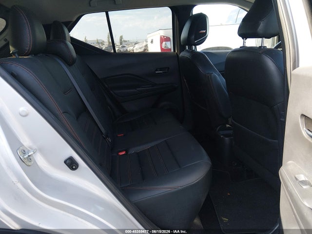 Nissan KICKS SR 2019 3N1CP5CU9KL477913 Image 8