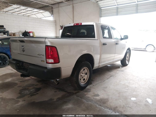 45359504 :رقم المزاد ، 1C6RR7KG1JS106146 vin ، 2018 Ram 1500 Tradesman  4x4 5'7 Box مزاد بيع