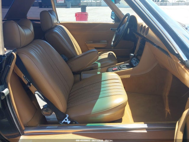 1977 Mercedes 450sl მანქანა იყიდება აუქციონზე, vin: 10704412038893, აუქციონის ნომერი: 45359503